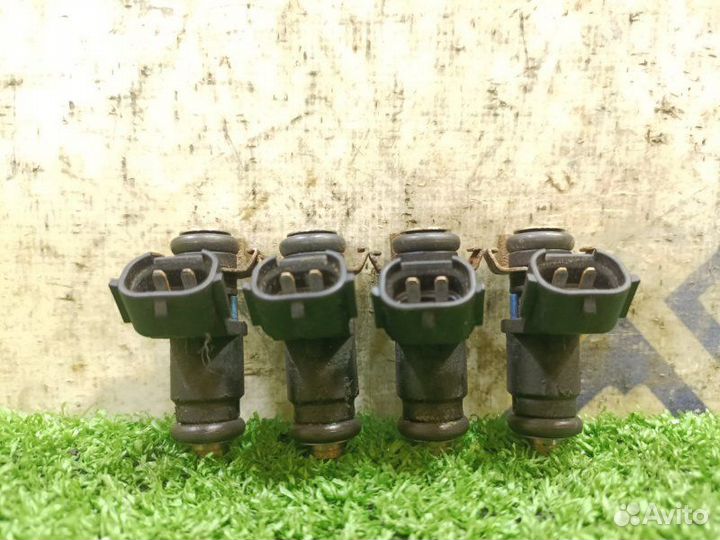 Форсунка Volkswagen Polo седан 1.6 CFN 2013