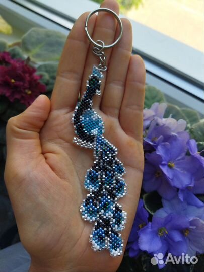 Брелки из бисера ручной работы 