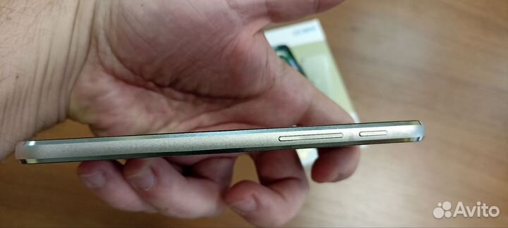 Alcatel Shine Lite, 2/16 ГБ