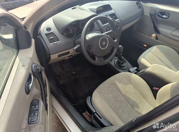 Разбирается на запчасти Renault Megan 2 рест