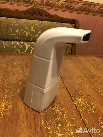 Дозатор для мыла