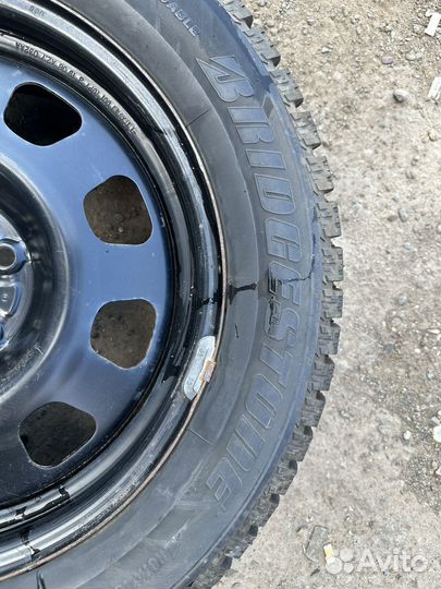 Bridgestone cruiser 215/60r17 шипованые