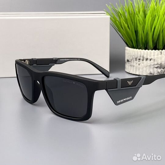 Солнцезащитные очки мужские Armani