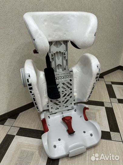 Автокресло Britax Roemer KidFix II XP Sict