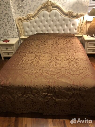 Покрывало на кровать 260х240