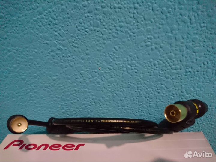 Monster Cable SV 1