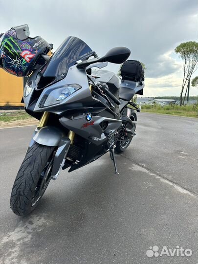 Продам мотоцикл BMW S1000RR