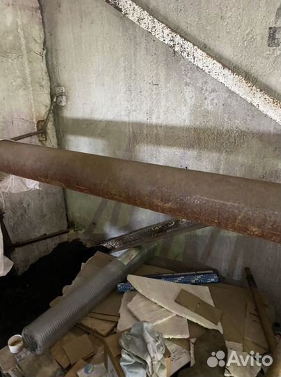 Металлическая труба -диаметр -130 мм