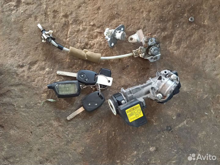 Honda civic 4d замок зажигания ключи личинка