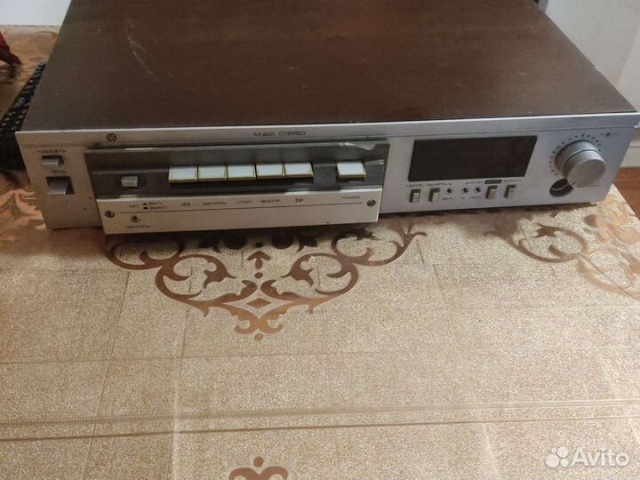 Дека кассетная