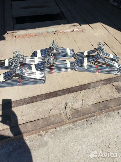 Плечики для одежды