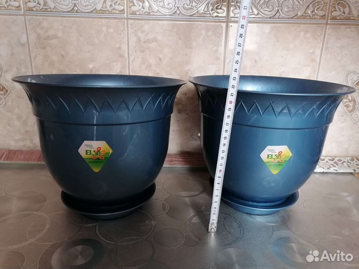 Горшки для цветов с поддонами (керамика, пластик)