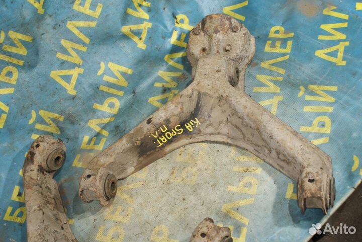 Передние рычаги KIA Sportage 1