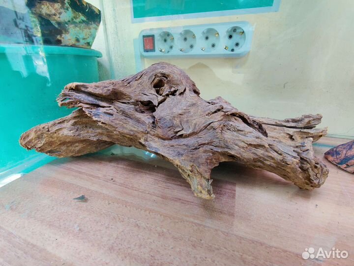 Продам аквариум 60литров и аксессуары