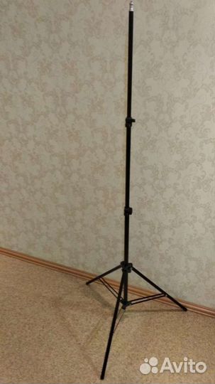 Штатив 2,1 метра