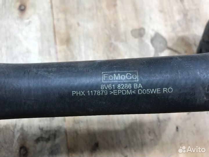 Патрубок системы охлаждения Ford Focus CB8 pnda