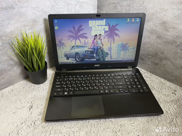 Игровой ноутбук Acer 2 видеокарты/SSD/8gb/4 ядра