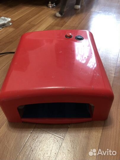 Лампа для ногтей