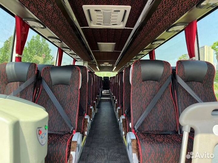 Туристический автобус Zhong Tong LCK6127H Compass, 2023