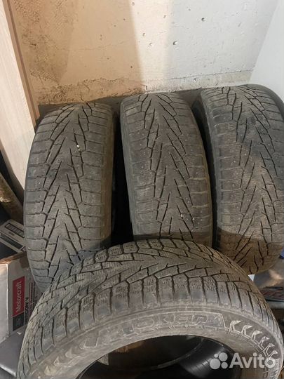 Nokian Tyres Hakkapeliitta 7 SUV 245/65 R17