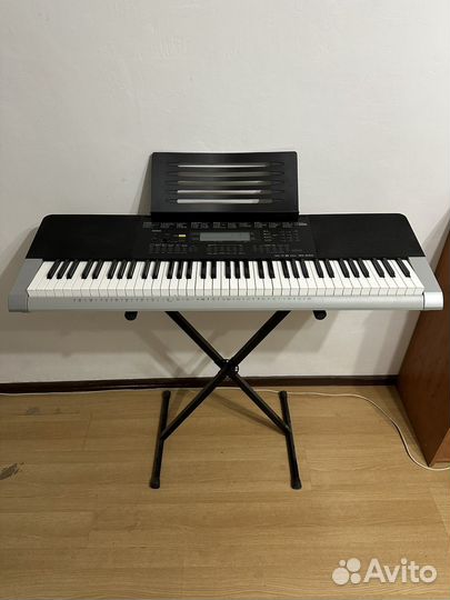 Цифровое пианино (синтезатор) casio wk-240