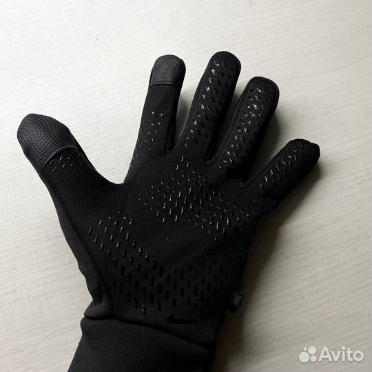 Перчатки Nike HyperWarm новые
