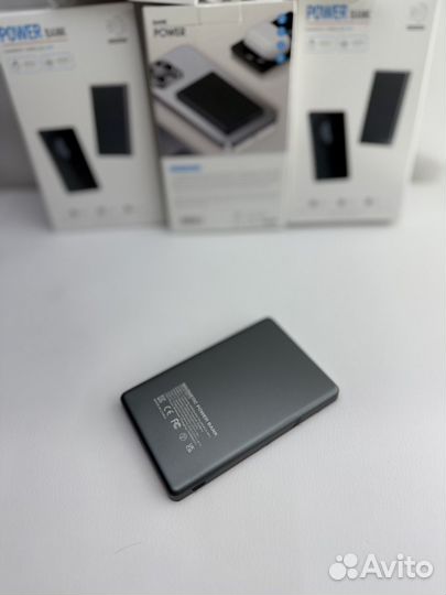 Тонкий powerbank 5000 magsafe