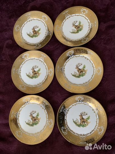 Набор тарелок