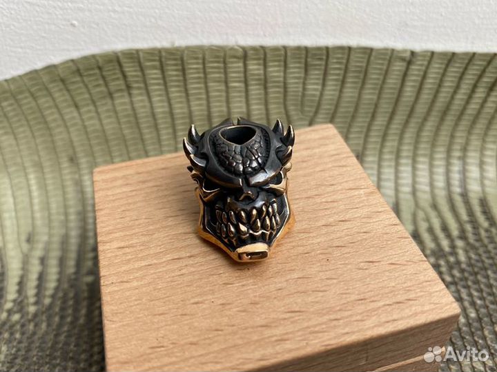 Темлячная бусина Хищник, бронза, Пешковых