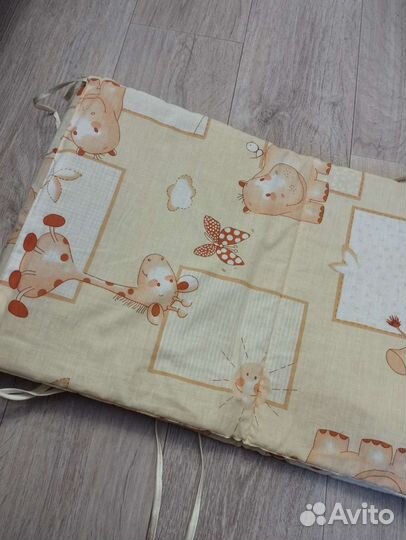 Бортики в кроватку