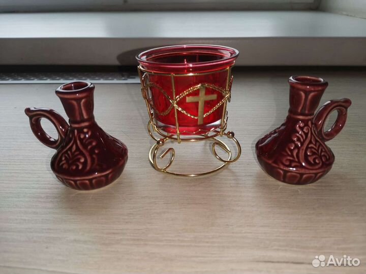 Лампады и подсвечники