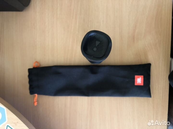 Микрофон беспроводной jbl
