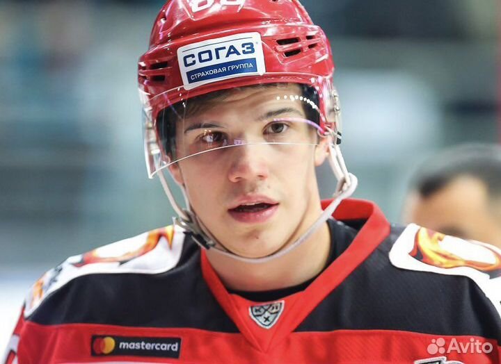 Тренер по хоккею