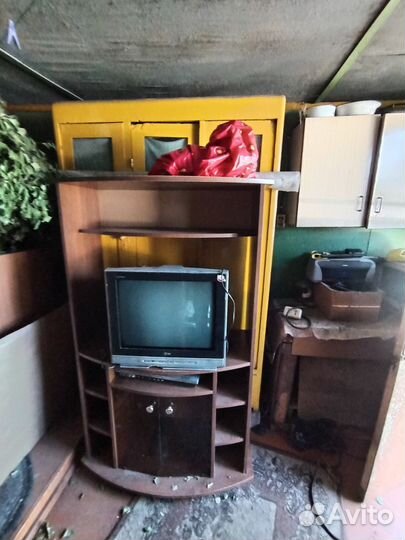 Тумба под телевизор