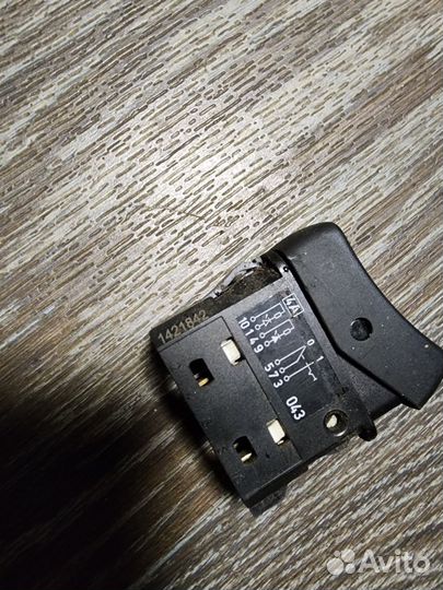 Кнопка обогрева зеркал scania 5 seria