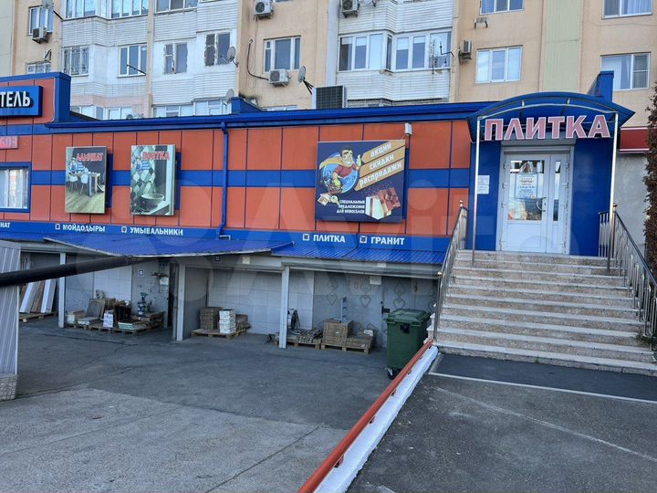 Продам торговое помещение, 628 м²