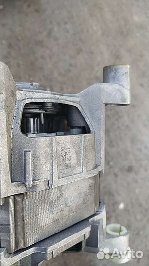 Двигататель стиральной машины Bosch