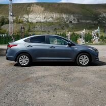 Hyundai Solaris 1.4 AT, 2017, 145 000 км, с пробегом, цена 1 370 000 руб.