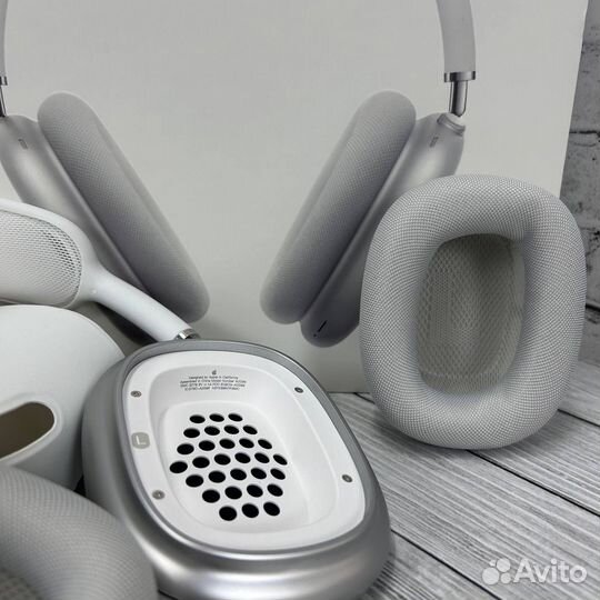Apple airpods max