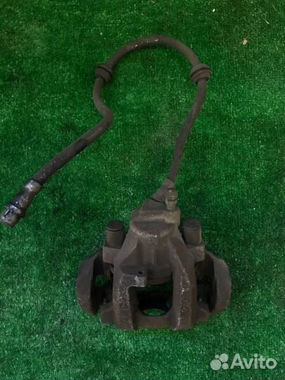 Суппорт задний левый Mercedes Benz Ml 500 W164.175