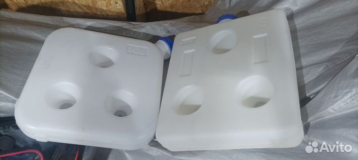 Пластиковый бак 10л