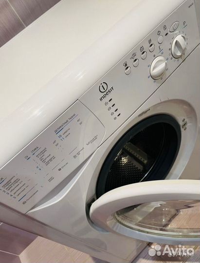 Стиральная машина indesit