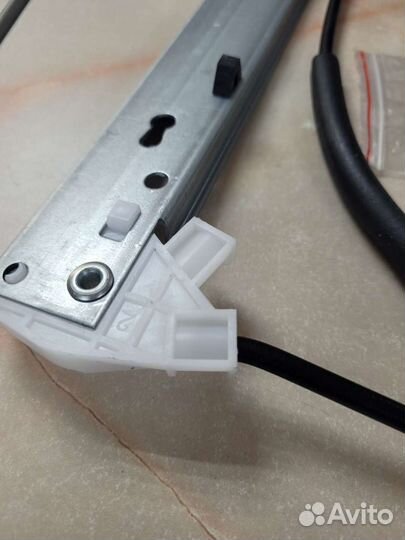 Стеклоподъёмник touareg