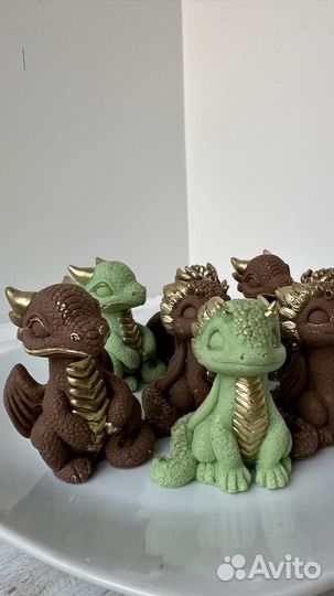 Шоколадный символ наступающего года