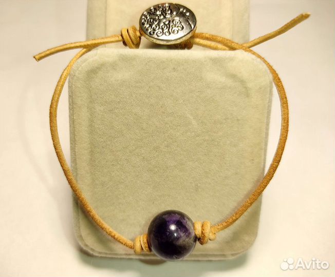 Браслеты разные новые