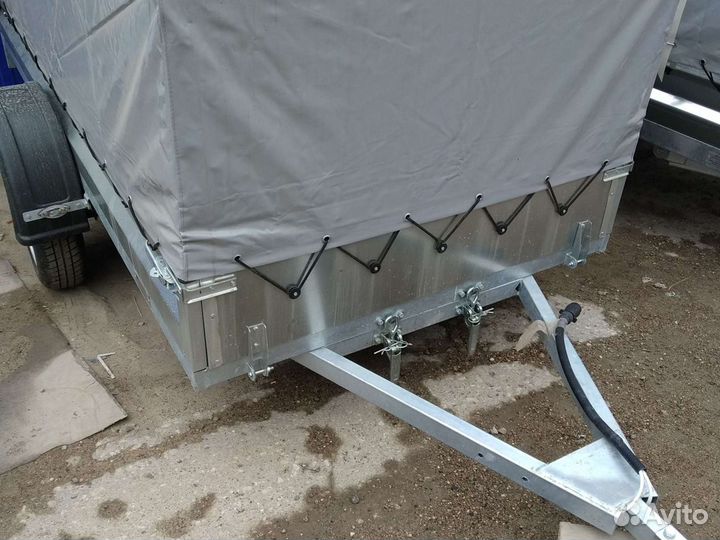Прицеп легковой 2.56*1.32 с тентом 1.4аэро от пфс