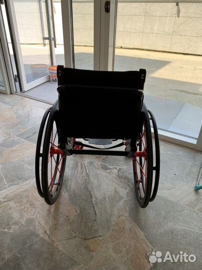 Инвалидная коляска активного типа карбон Icross