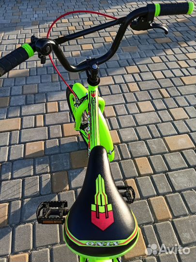 Детский велосипед 18