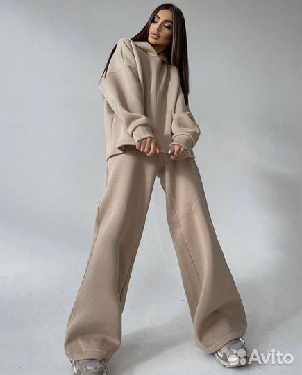 Спортивный костюм женский на флисе 44/46