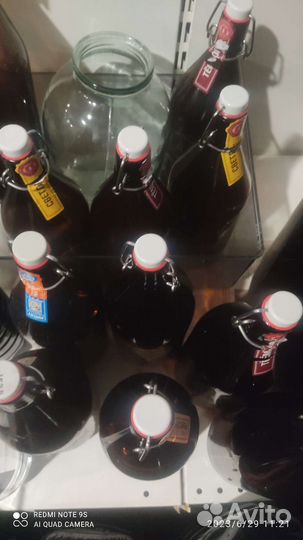 Бутылка бугельной пробкой